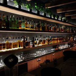 朝外大街酒吧團(tuán)購(gòu)全攻略 電話、地址、價(jià)格與營(yíng)業(yè)時(shí)間一覽
